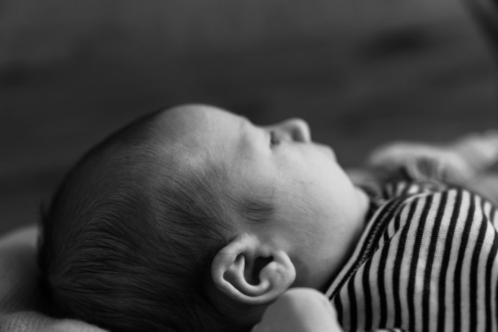 newborn-neugeborenenshooting-tobiasundkerstin-fotografie-baby-thalmaessing-hilpoltstein-heideck-newbornfotografie