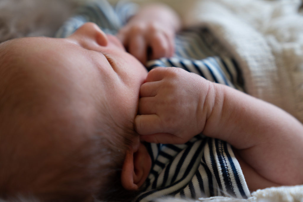 newborn-neugeborenenshooting-tobiasundkerstin-fotografie-baby-thalmaessing-hilpoltstein-heideck