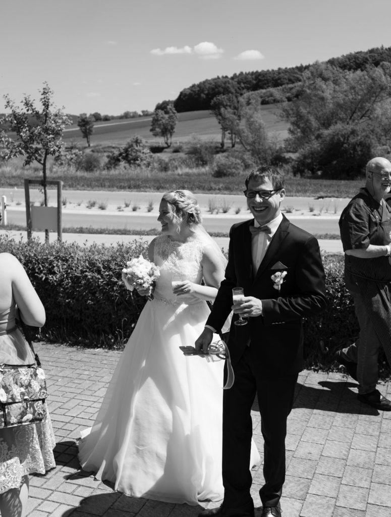 hochzeitsreportage-brautpaar-location-hochzeitsfotografie-tobiasundkerstin-fotografie-thalmaessing-hilpoltstein-nuernberg-roth-greding