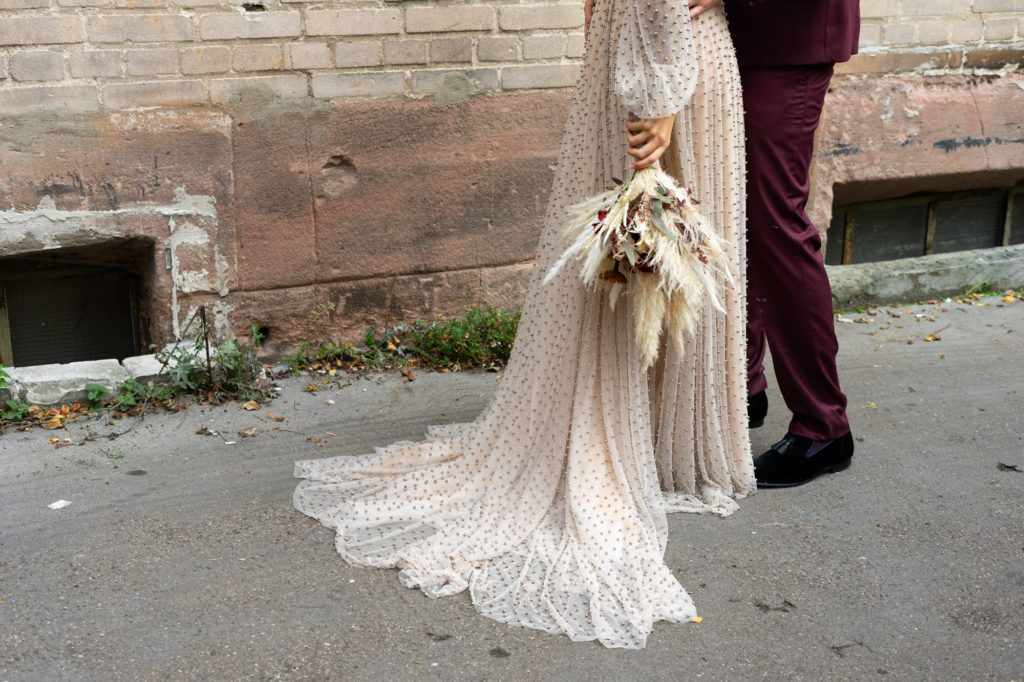 hochzeitsreportage-urbanwedding-winterhochzeit-hochzeitsfotografie-tobiasundkerstin-fotografie-workshop-vanessaundsaskia